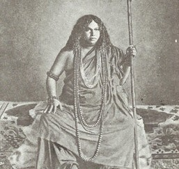 स्वामी प्रणवानंद